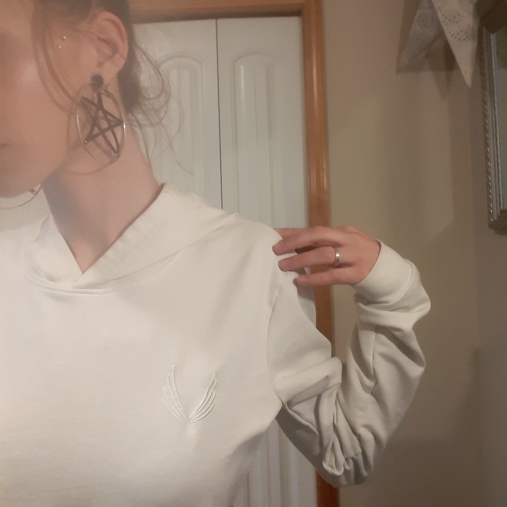 Muscle Fit Pullover Hoodie - Picture 3 of 3
